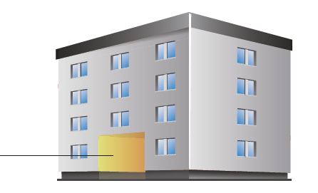 Representación de un edificio con aislamiento especial en la entrada principal, indicando una zona crítica de la fachada reforzada para reducir riesgos en caso de incendio.